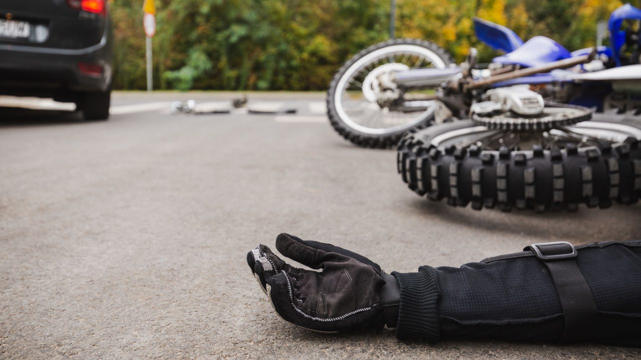 Cómo un Abogado de Lesiones Personales Puede Ayudarte Después de un Accidente de Motocicleta